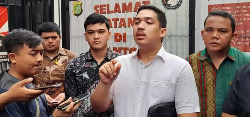 Caleg Gerindra Adriel Viari Purba