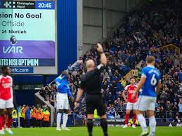 Hasil Musyawarah Klub-Klub EPL: VAR Tetap Dipakai di Musim 2024/2025