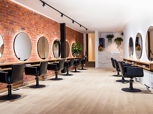 sosmed strategy salon kecantikan