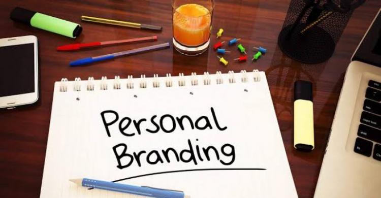 Pentingnya Personal Branding dalam Meningkatkan Karier Profesional