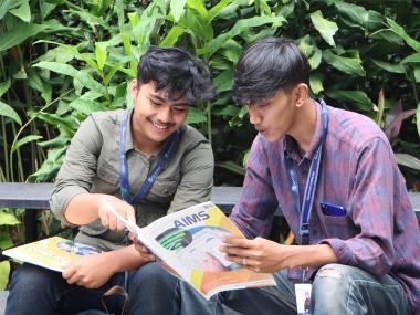 Mau Kuliah di Kampus Akreditasi Unggul, Dapat Beasiswa, Plus Inkubator Bisnis? Ini Jawabannya!
