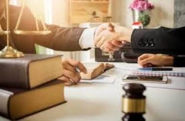 Strategi sosmed notaris online