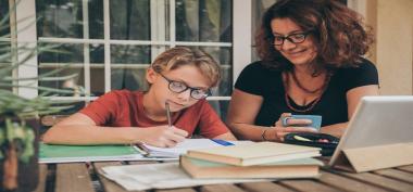 5 Manfaat Homeschooling yang Harus Orang Tua Ketahui